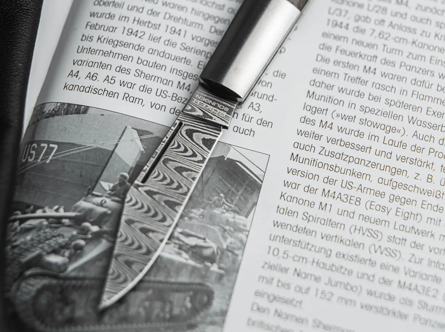 Barlow M4 Sherman-Damast