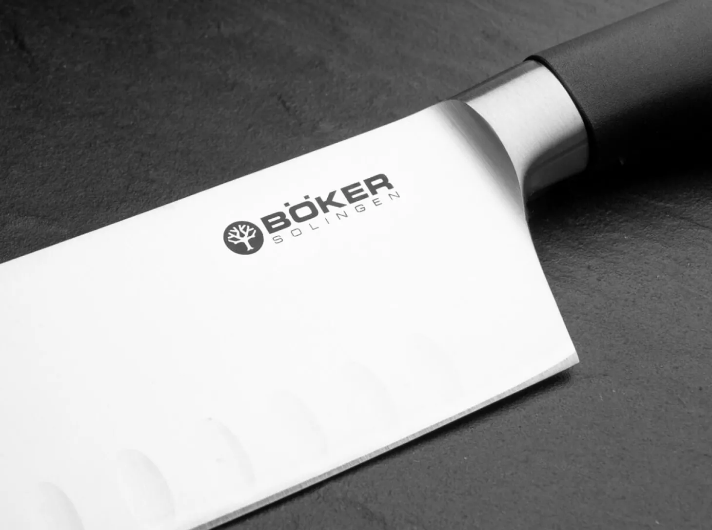 Core Professional Santoku mit Kullen