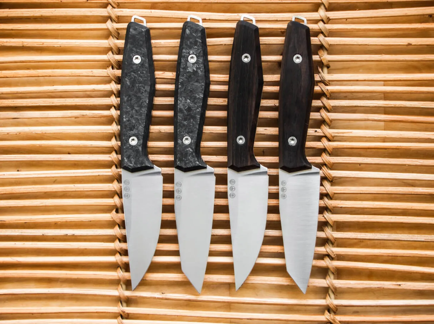 Daily Knives AK1 Droppoint Grenadill