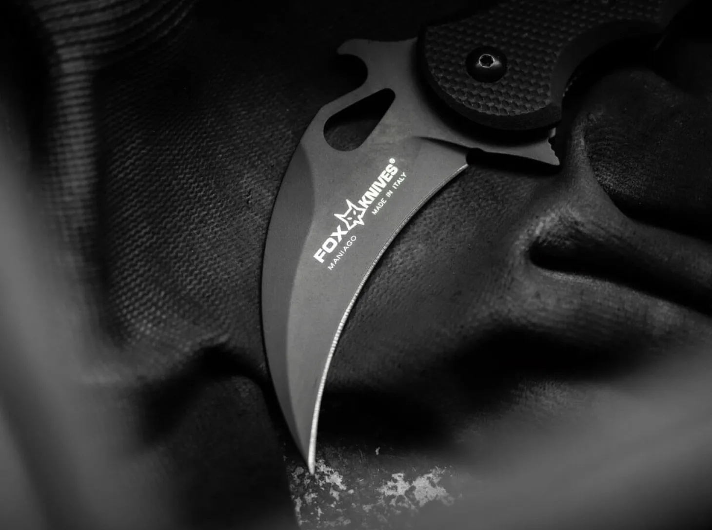 Folding Karambit