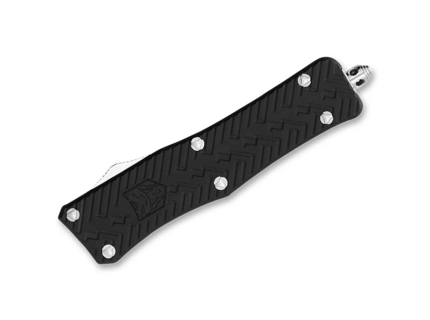 Titan Medium Black M390